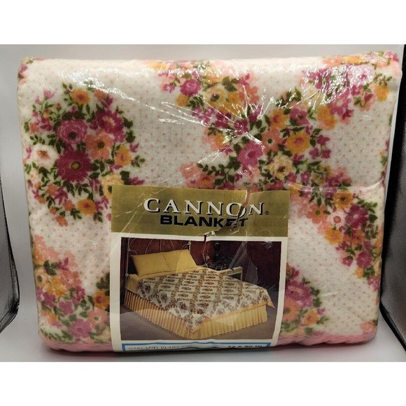 Cannon Blanket Garland Plaid 72”X90”  USA Lock Nap - Picture 1 of 6